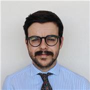 Imparto sesiones de Coaching dirigidas a mejorar el rendimiento de cada persona.